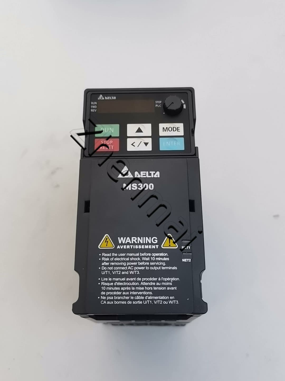 100% zbrusu nový originální a originální Delta 380V 1,5KW VFD4A2MS43ANSAA Frekvenční měniče Pohon Servo Motor
