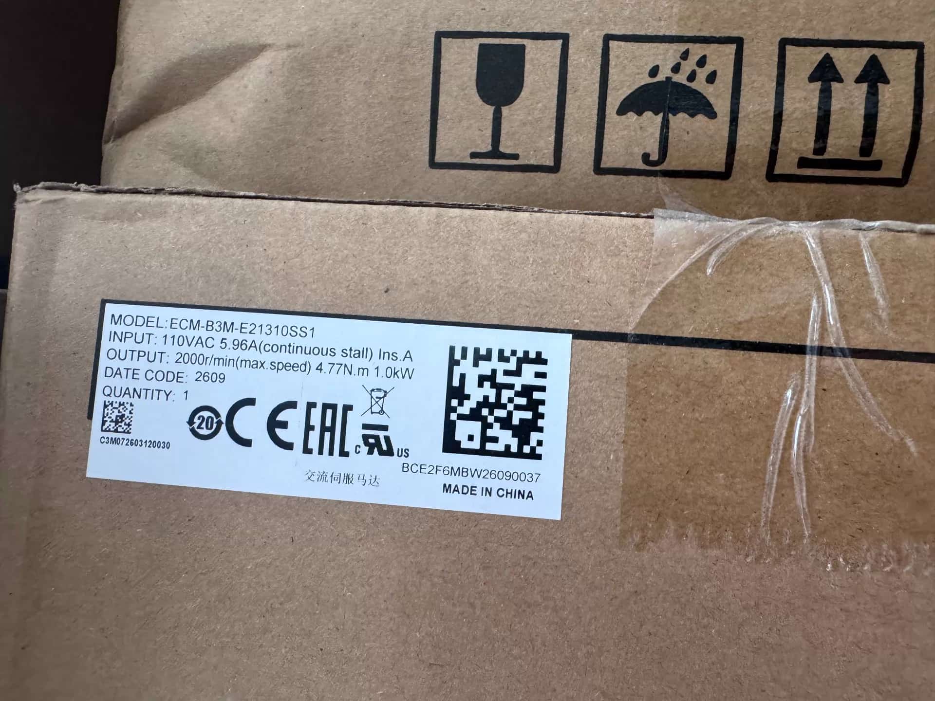 100% zbrusu nový originální a originální Delta ECM-B3M-E21310SS1 Frekvenční měniče Pohon Servomotor