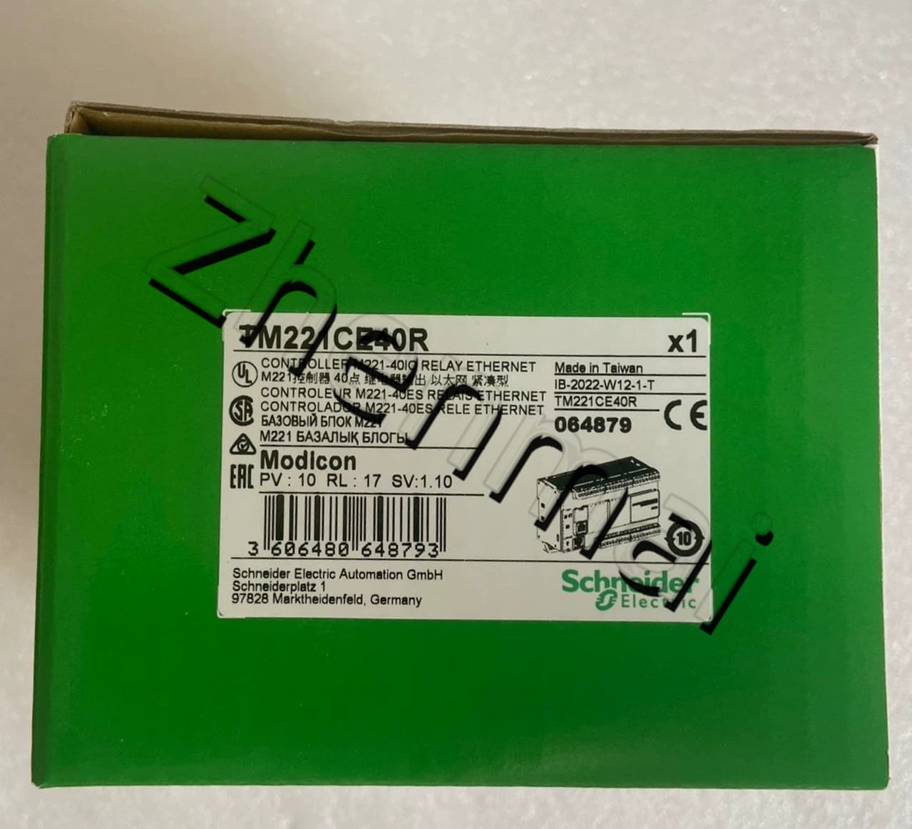 100% zbrusu nový, originální a originální Schneider TM221CE40R Frekvenční měniče, jističe, stykače, ochranná zařízení