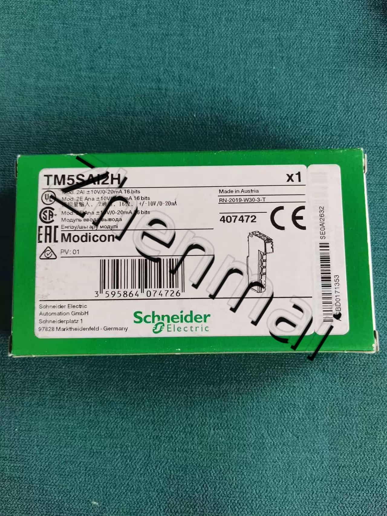 100% zbrusu nový, originální a originální Schneider TM5SAI2H Frekvenční měniče, jističe, stykače, ochranná zařízení