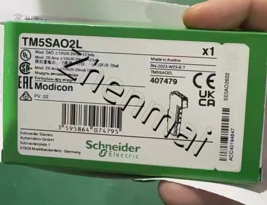 100% zbrusu nový, originální a originální Schneider TM5SAO2L Frekvenční měniče, jističe, stykače, ochranná zařízení