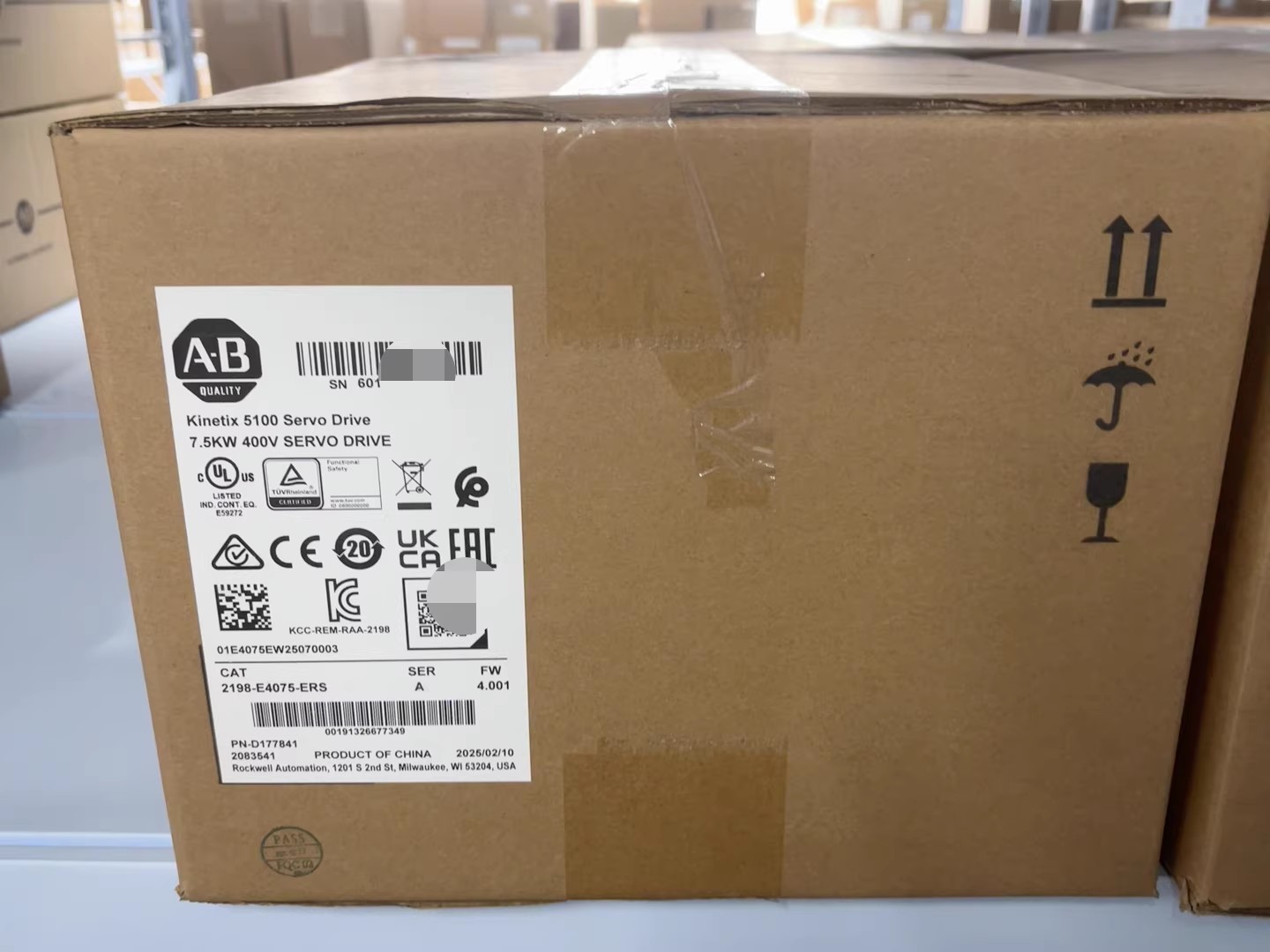 Servo 2198-E4075-ERS Kinetix 5100, zcela nové a originální