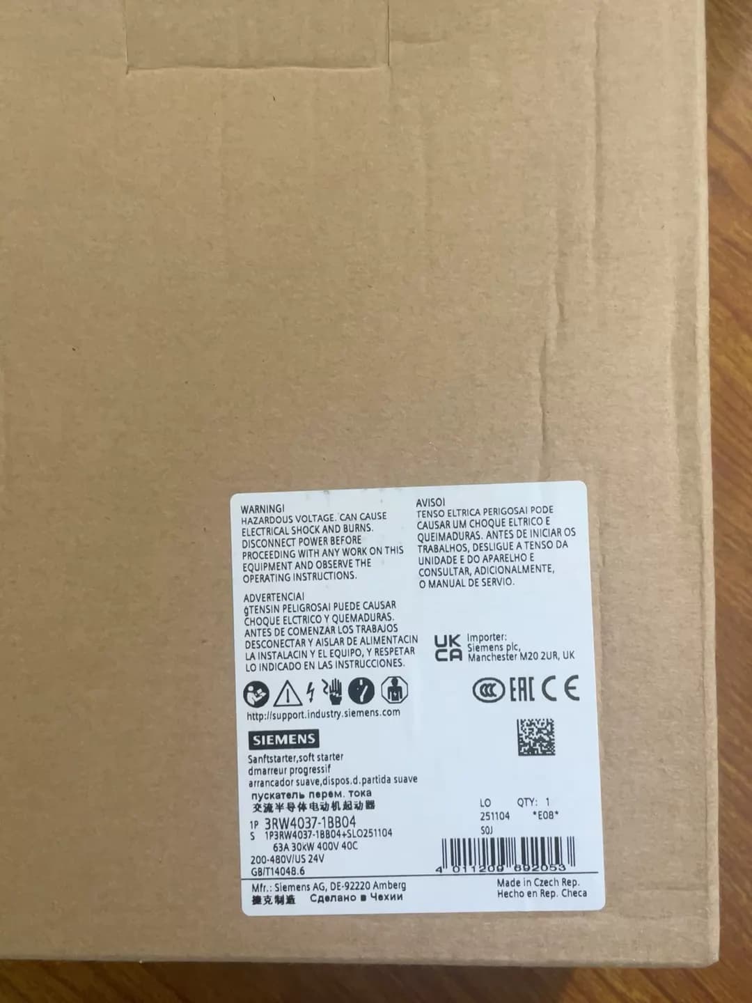 Zcela nový, originální, z výroby přímý softstartér Siemens 3RW4037-1BB04 SOFTSTARTER SIRIUS