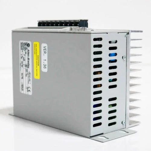 Zcela nový originální digitální servopohon Allen-Bradley 1398-DDM-009 Rychlé dodání