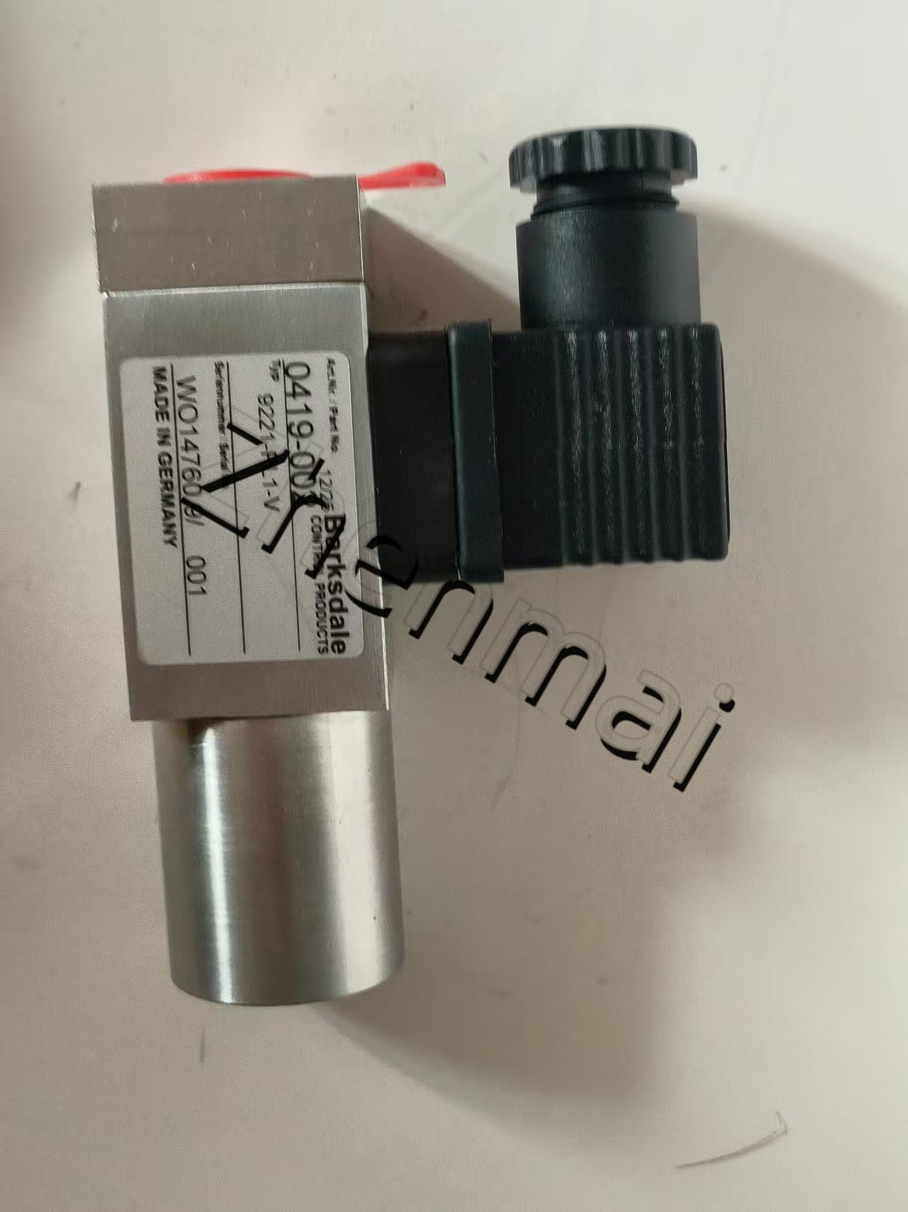 Zcela nový originál Barksdale 9221-PL1-V 0419-002 Tlakový senzor Hladinový spínač Průtokový spínač Tlakový spínač Rychlé dodání
