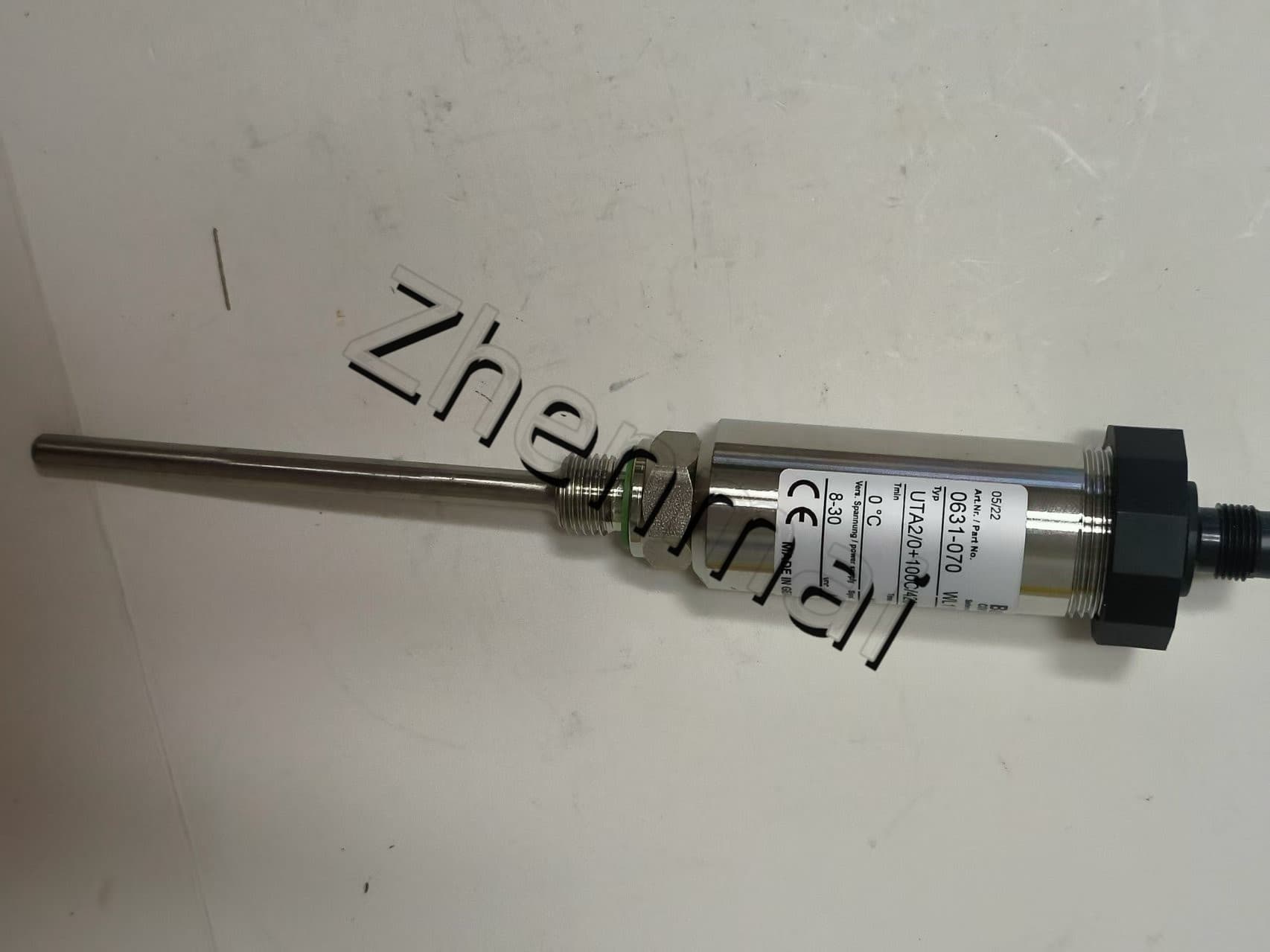 Zcela nový originál Barksdale UTA2/0+100C/420/G1/4E M12/100F 0631-070 Tlakový senzor Hladinový spínač Průtokový spínač Tlakový spínač Rychlé dodání