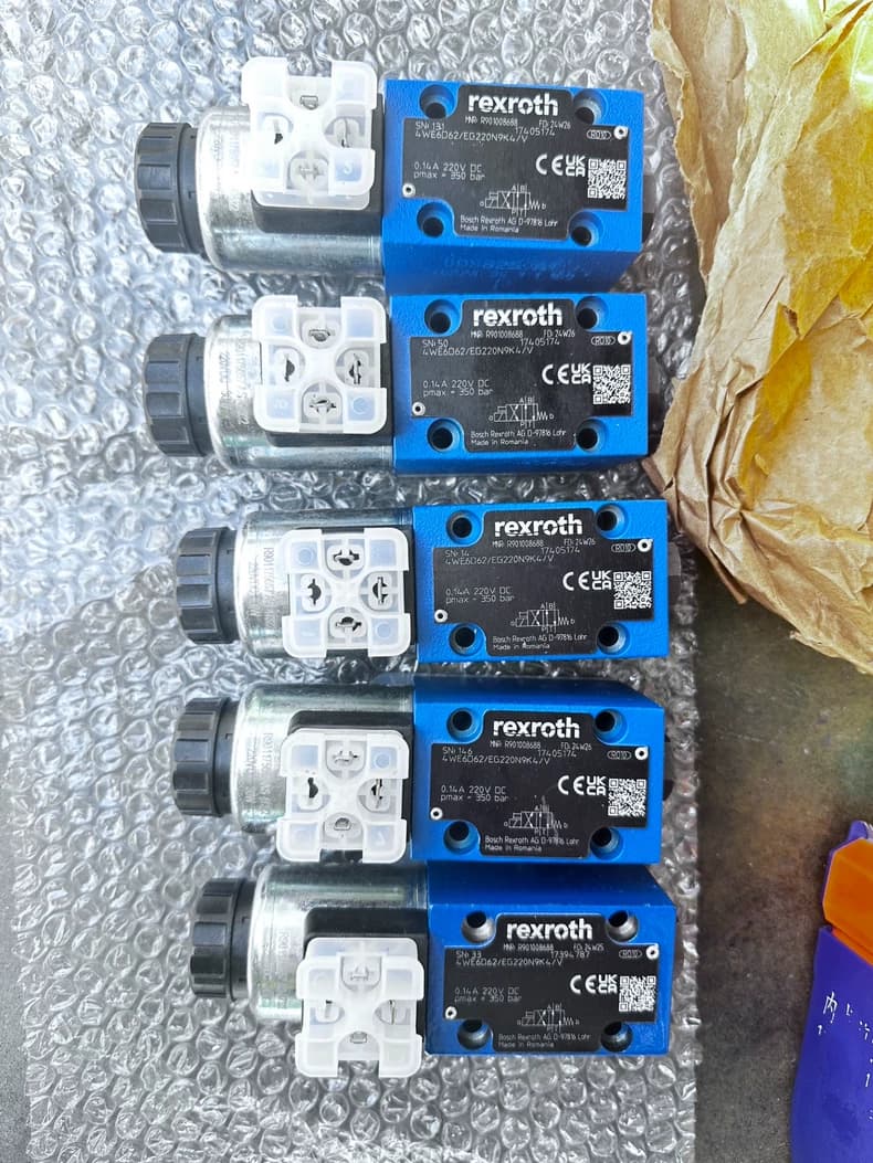 Zcela nový originální servopohon Bosch Rexroth DBEE6-2X/315G24K31A1M Rychlá dodávka