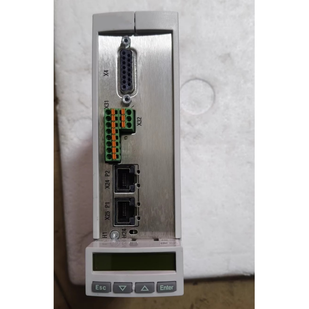 Zcela nový originální servopohon Bosch Rexroth HCS01.1E-W0003-A-02-B-ET-EC-EM--NN-NN-NNFW Rychlá dodávka