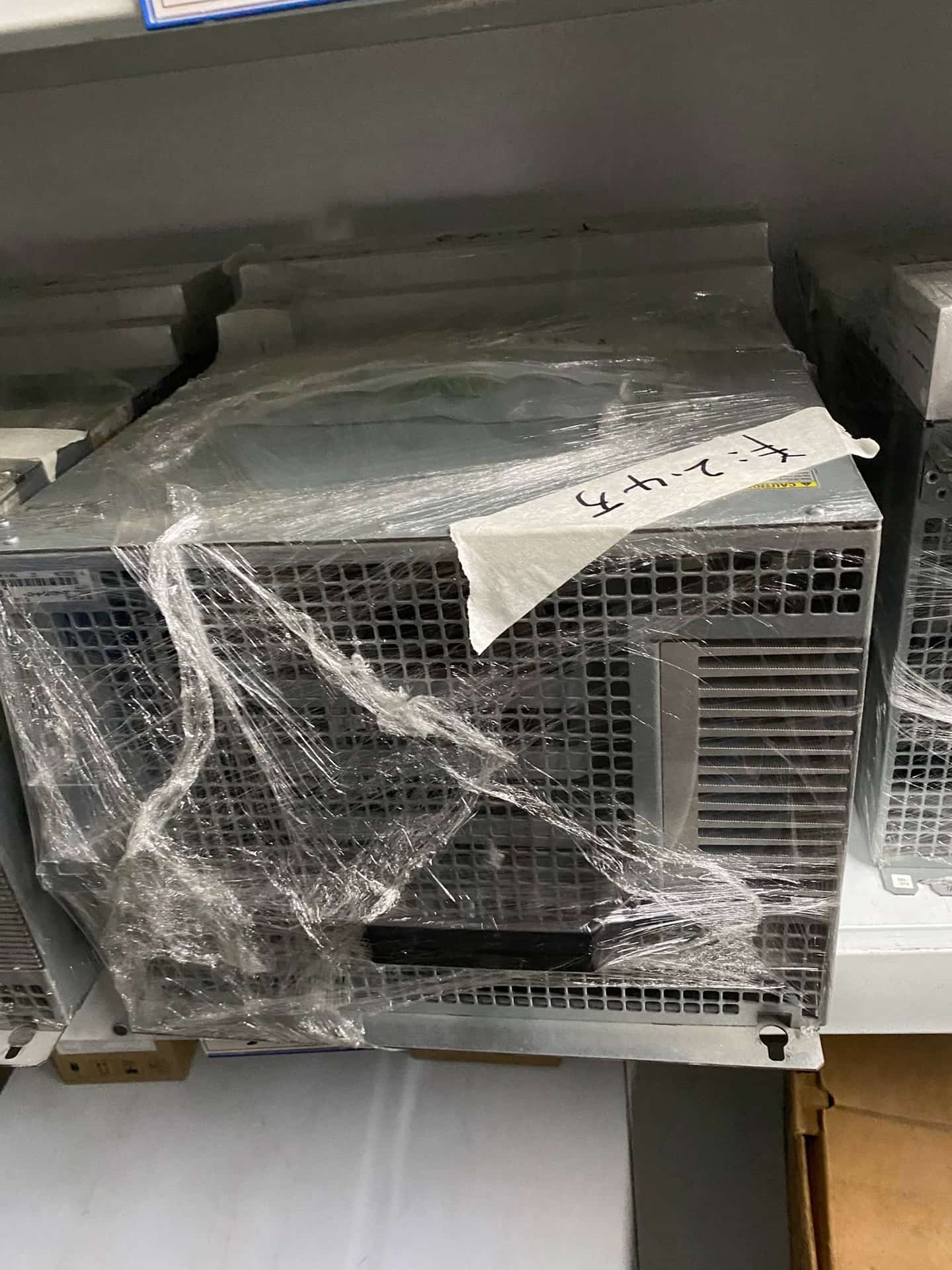 Zcela nový originální servopohon Bosch Rexroth HMV01.1E-W0120-A-07-NNNN Rychlá dodávka