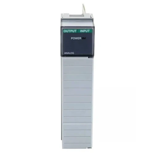 Nový originální analogový vstupní modul 1746-FIO4I Allen-Bradley SLC 500 PLC Rychlé dodání